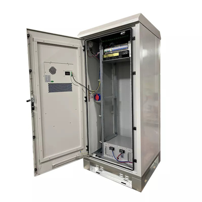 防天電信設備 UPS電池電源配給直線器のための電気屋外キャビネット