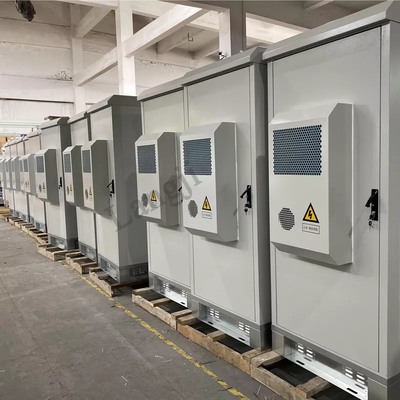 防天電信設備 UPS電池電源配給直線器のための電気屋外キャビネット