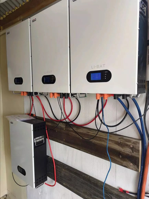 48V 100Ah 200Ahの壁に取り付けられた電気通信のリチウム電池5Kwh 10Kwh