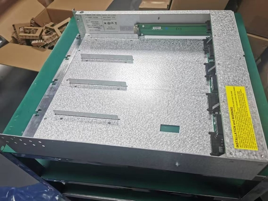 CE+T電源 TSI BRAVO 24/48V 230VAC 2U電源 19インチキャビネット用の棚 P/N T324730000