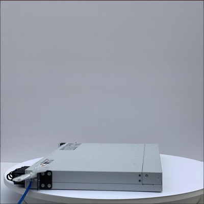 ハウエイ 組み込み ETP48100-B1 通信ベース ステーション 48V 100A AC DC 高周波 切り替える電源