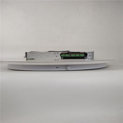 電気通信はFlatpack S 48/1800HEモジュールが付いている1Uシステム48V 5.4kw Flatpackパワー系統CTOS0301.1319に動力を与える